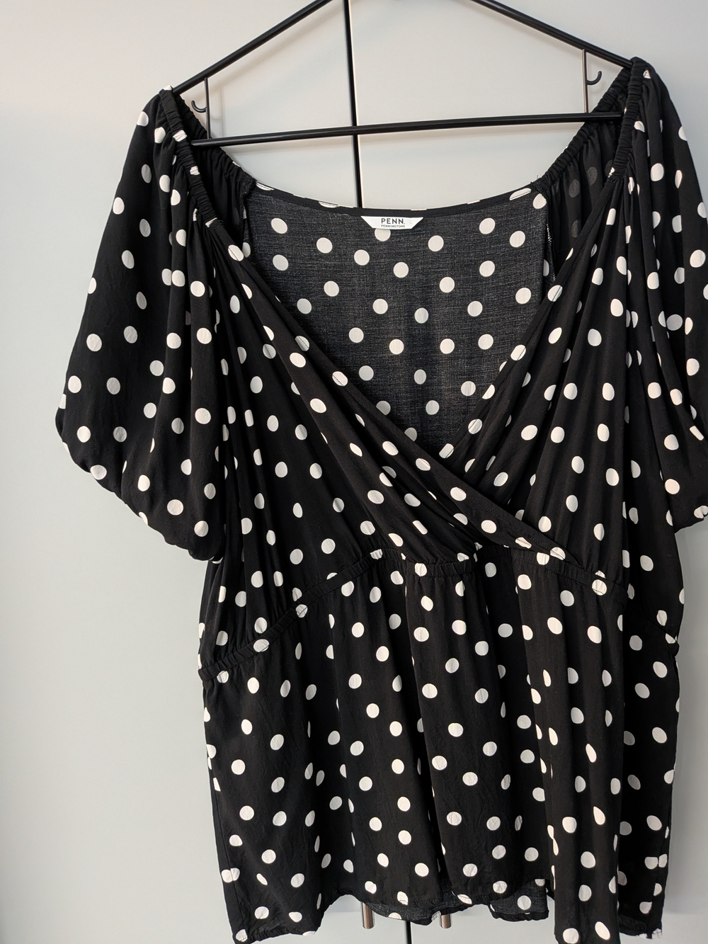 PENN Black & White Polka Dot V-Neck Blouse